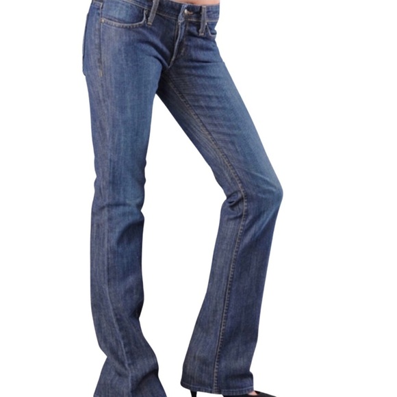 Habitual Jeans With Signature Maltese Cross Back Pocket Detail NEW WITH TAGS. - Picture 5 of 5
